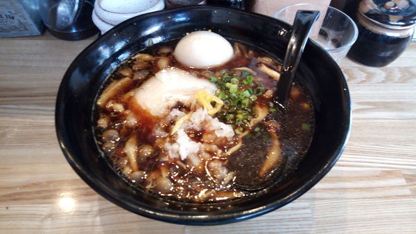 「きのことゆずのしぐれらーめん　限定」@魚骨ラーメン 鈴木さんの写真