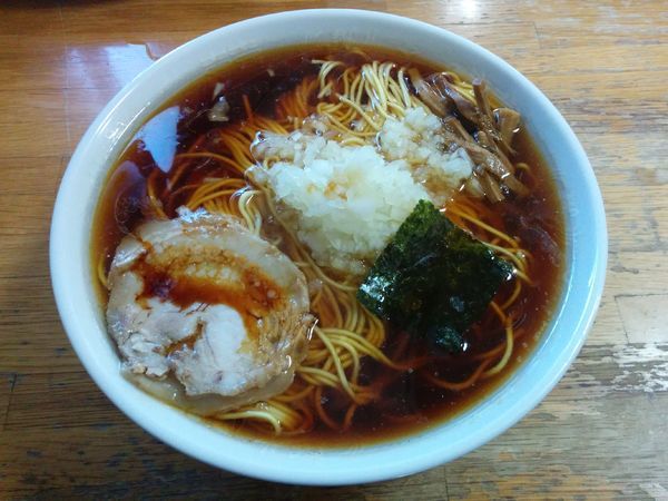 「らーめん特大　玉ねぎ多め　700円」@みんみんラーメンの写真