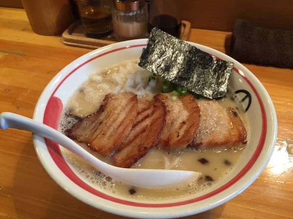 「鶏塩チャーシュー（大盛り）」@らーめん 田の写真