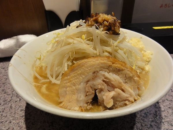 「ラーメン並　800円　ニンニク　脂」@ラーメン宮郎の写真