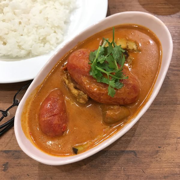 「完熟トマトとナスのチキンカリー」@YAMITUKIカリー 西池袋店の写真