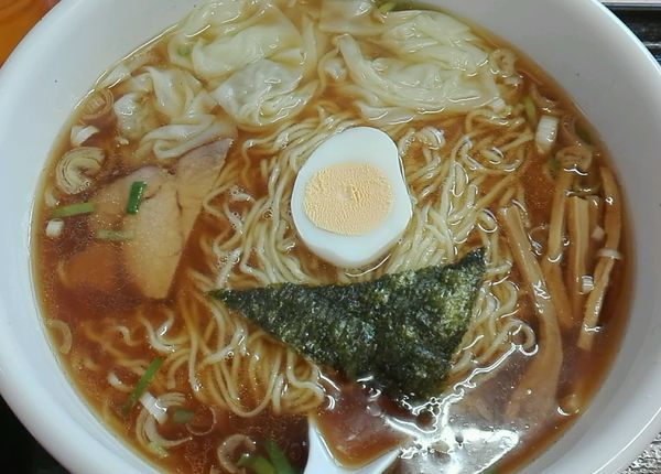 「ワンタンめん」@らーめん どんぐりの写真