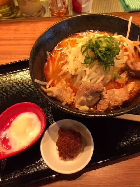 「激辛！かのと市ヶ谷盛り4コロ　640円（通常価格740円）」@辛味噌麺 かのと 市ヶ谷店の写真