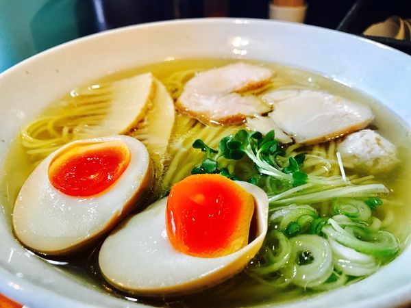 「鶏そば 一番絞り 塩」@中華そばつけそば 千思萬考の写真