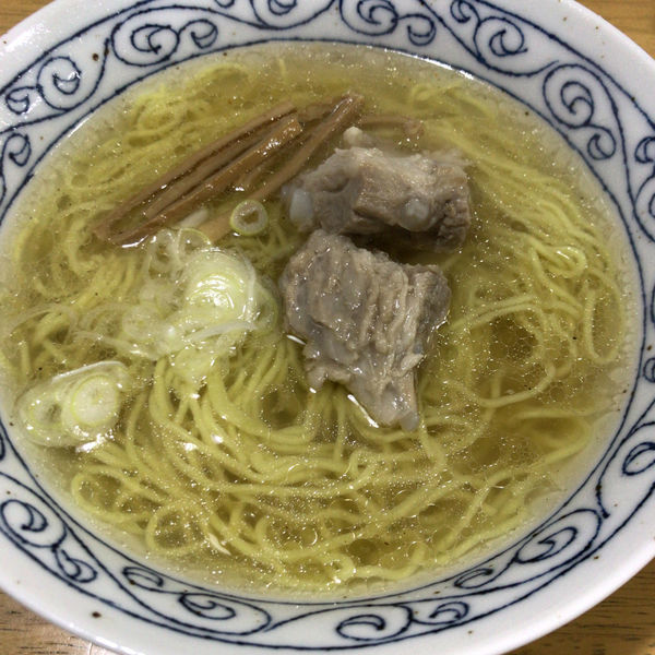 「岩塩らーめん　400円」@らーめん・つけめん 麺治の写真