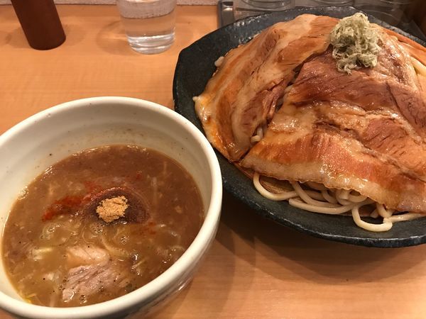 「とろ肉つけ麺」@とろ肉つけ麺 魚とんの写真