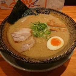 豚骨醤油ラーメン ＋ミニチャーハン