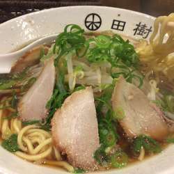 京都らーめん醤油(730円)