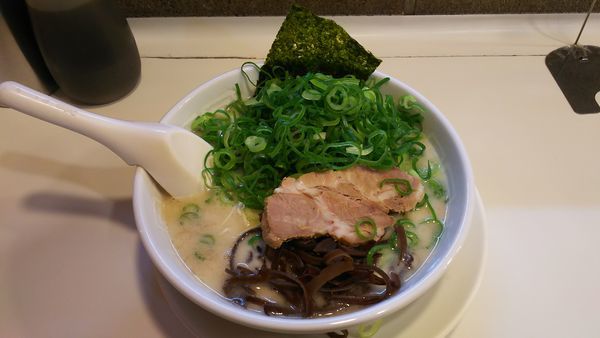 「ネギラーメン」@博多天神 池袋店の写真