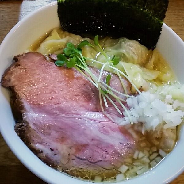 「自家製ワンタン麺　８５０円」@中華そば JUN-CHANの写真