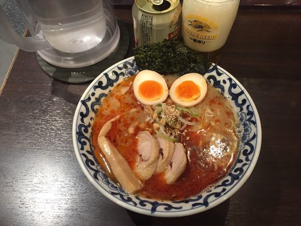 「特製旨辛ラーメン」@東京駅 斑鳩の写真