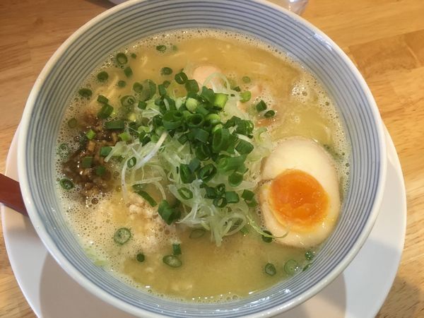 「純とりそば950円、餃子350円」@らーめん天神下 大喜の写真