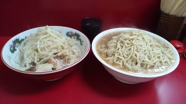 「麺増し大(ヤサイアブラ)￥８３０」@ラーメン二郎 京急川崎店の写真