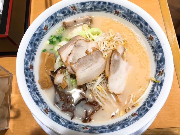 「ざぼんラーメン」@ざぼんラーメン AMU東口店の写真
