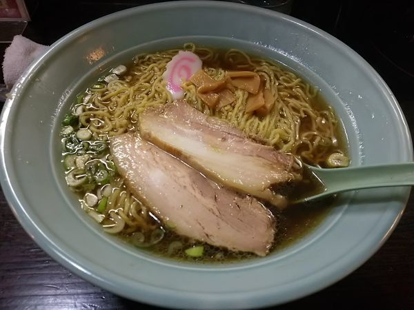 「ラーメン　（大盛り）」@中華料理 花月の写真