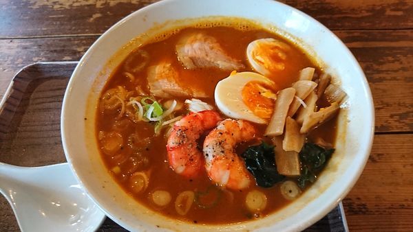 「えびだしら麺　９００円」@岬らーめんの写真