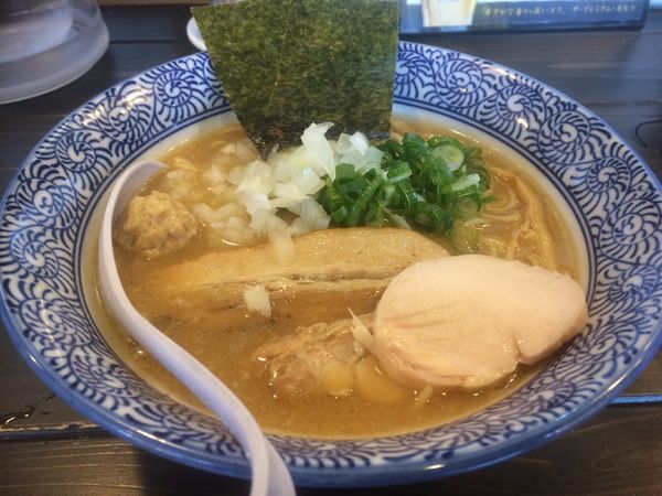 「トリプルラーメン」@濃厚鶏白湯ラーメン 一彩の写真