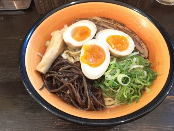 「牛魔王 味玉トッピング」@麺屋 八頭龍 戸田店の写真