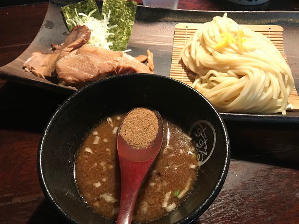 「特製つけ麺 中」@麺や すする 本店の写真