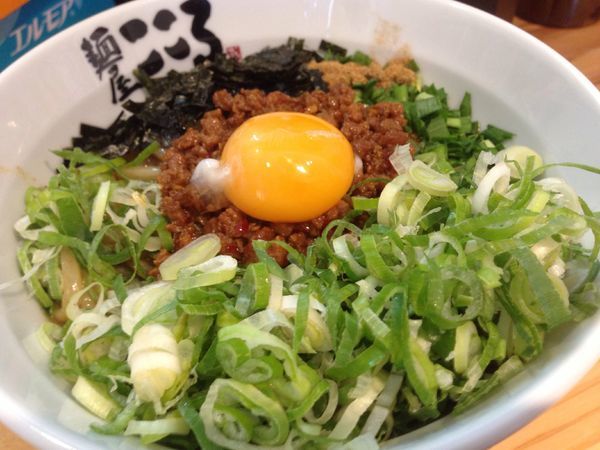 「九条ネギ増し台湾混ぜそば」@麺屋こころ 梅ヶ丘店の写真