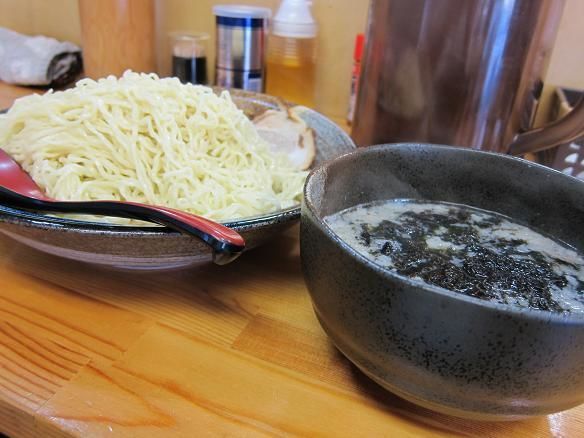 「アゴつけ大」@魚群の写真