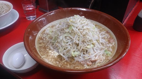「ラーメン730円+麺増し150円」@豚男 -BUTAMEN-の写真