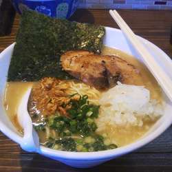 鶏白湯そば+大盛