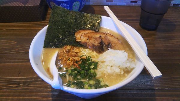 「鶏白湯そば+大盛」@中華ソバ 煉虎の写真