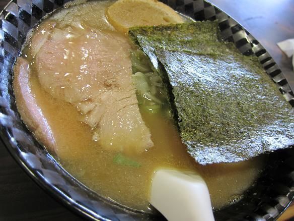 「濃い鯵ラーメン」@マルミ・サンライズ食堂の写真