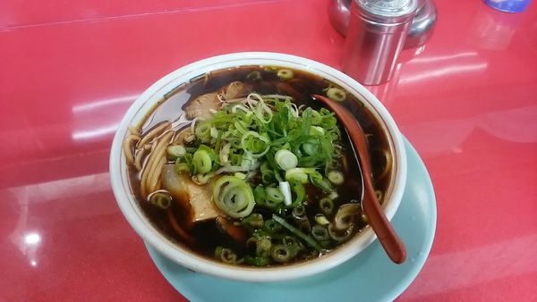 「中華そば（小）（600円）」@新福菜館 本店の写真