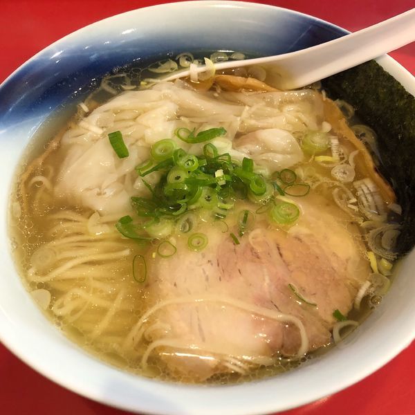 「塩ワンタンメン」@カドヤ食堂 本店の写真