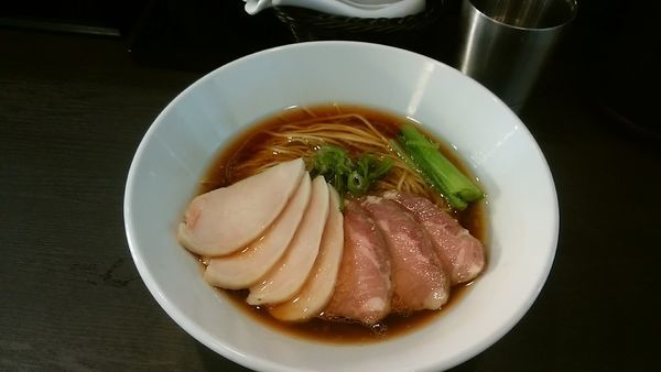 「チャーシュー芳醇鶏そば（醤油）（1080円）」@麺や 福はらの写真
