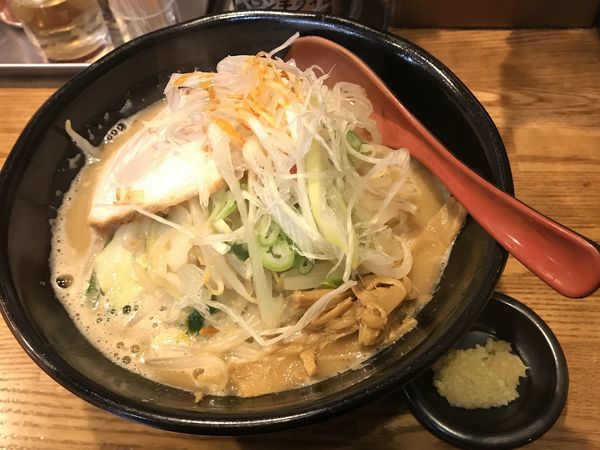 「味噌ラーメン」@麺処 花田 上野店の写真