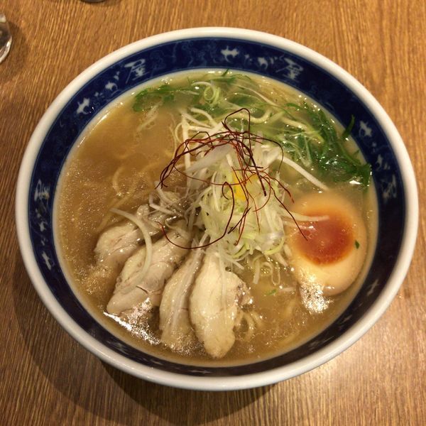 「鶏塩らーめん 880円」@せたが屋 羽田国際空港店の写真