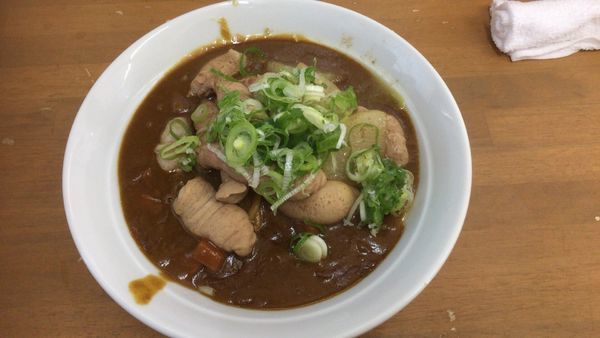 「霜月の一杯  柔らか牛もつカレーB」@MENYA 食い味の道有楽の写真