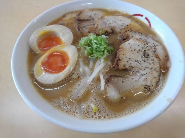 「チャーシュー小煮玉子」@中華そば ところの写真