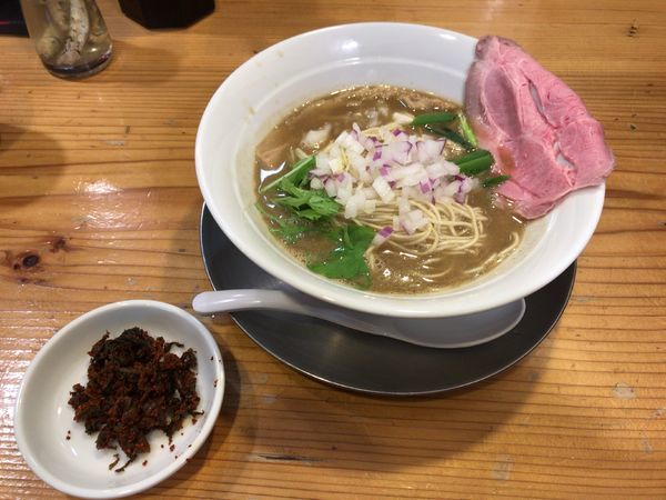 「濃厚煮干し豚骨らーめん(780円)」@煮干し豚骨らーめん専門店 六郷の写真