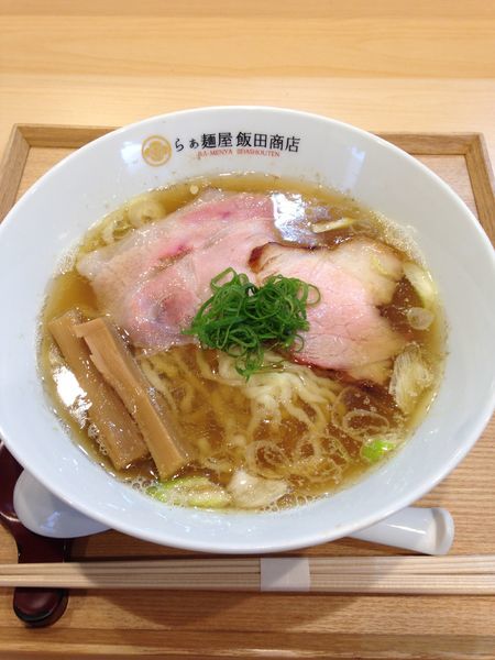 「にぼしらぁ麺」@飯田商店 湯河原本店の写真