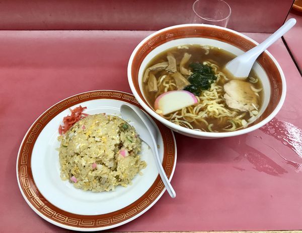 「ラーメン 半チャーハン」@ごくうらーめん 大千元の写真