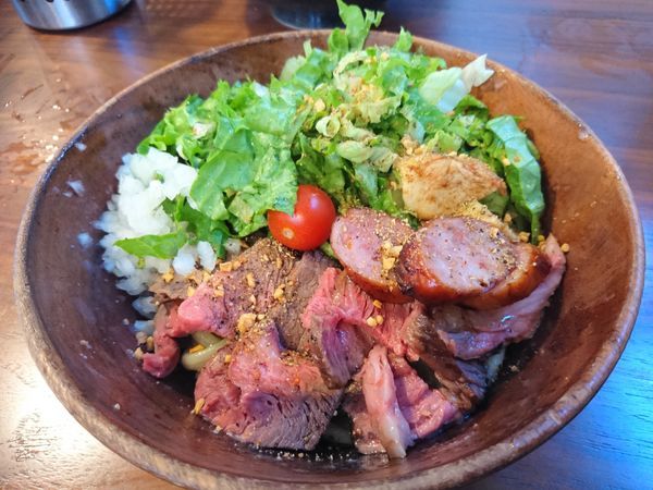 「～クラシックビーフパレット～1000円＋ハイボール」@Handicraft Worksの写真