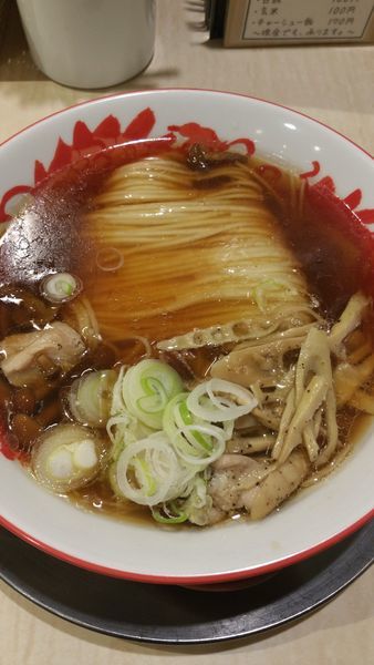 「稲庭中華そば」@食堂 七彩の写真