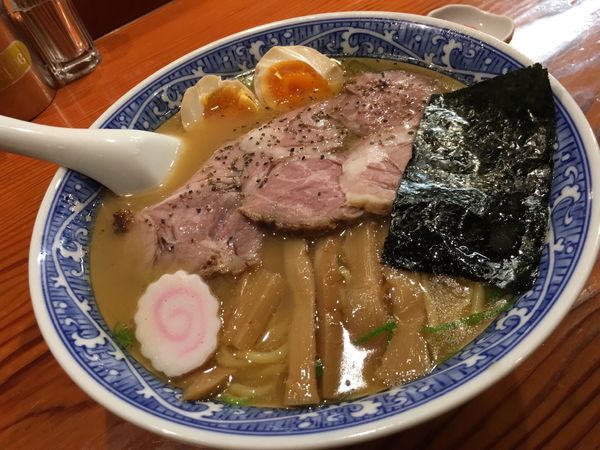 「特製中華そば 大盛り」@中華そば 青葉 狭山店の写真