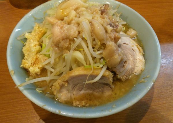 「小ラーメン　ヤサイニンニクマシアブラマシ　740円」@ラーメンBoo Boo太郎。の写真