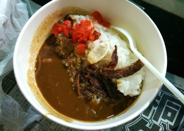 「特製豚やカレー　550円」@豚や 東京競馬場店の写真