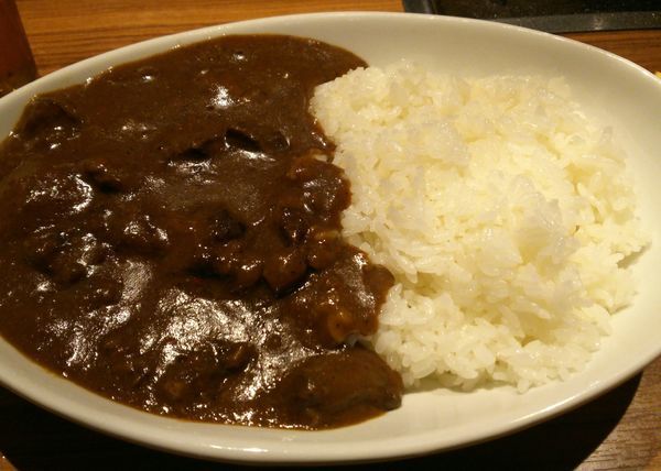 「牛すじカレー　780円」@焼肉上野 太昌園 上野駅前店の写真