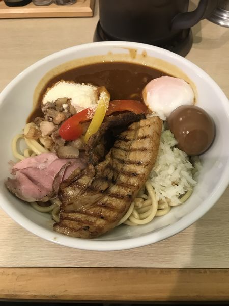 「カレーまぜそば」@心の味製麺 平井店の写真