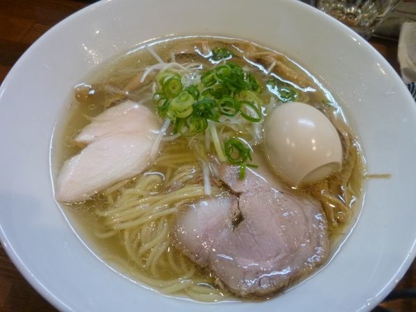 「味玉塩そば」@中華そば 煖々の写真