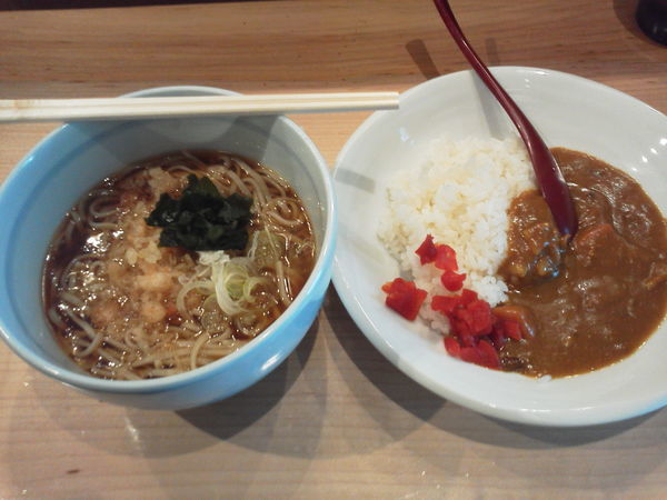 「カレーセット 530円」@石臼挽き蕎麦 とよじの写真