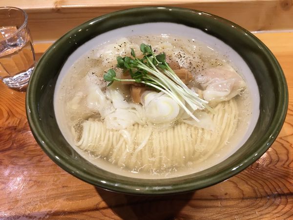 「塩わんたん麺」@麺屋 坂本01の写真