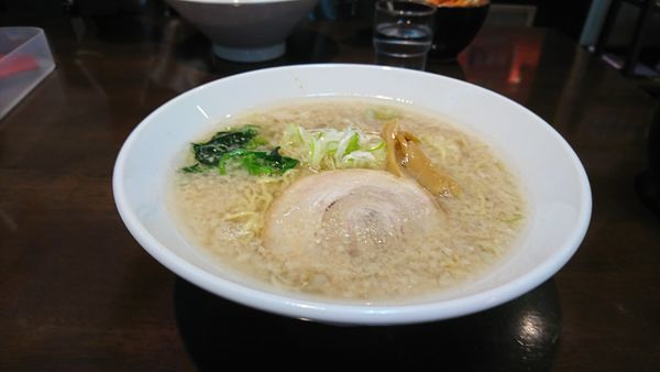 「背油醤油」@麺屋KAZUの写真